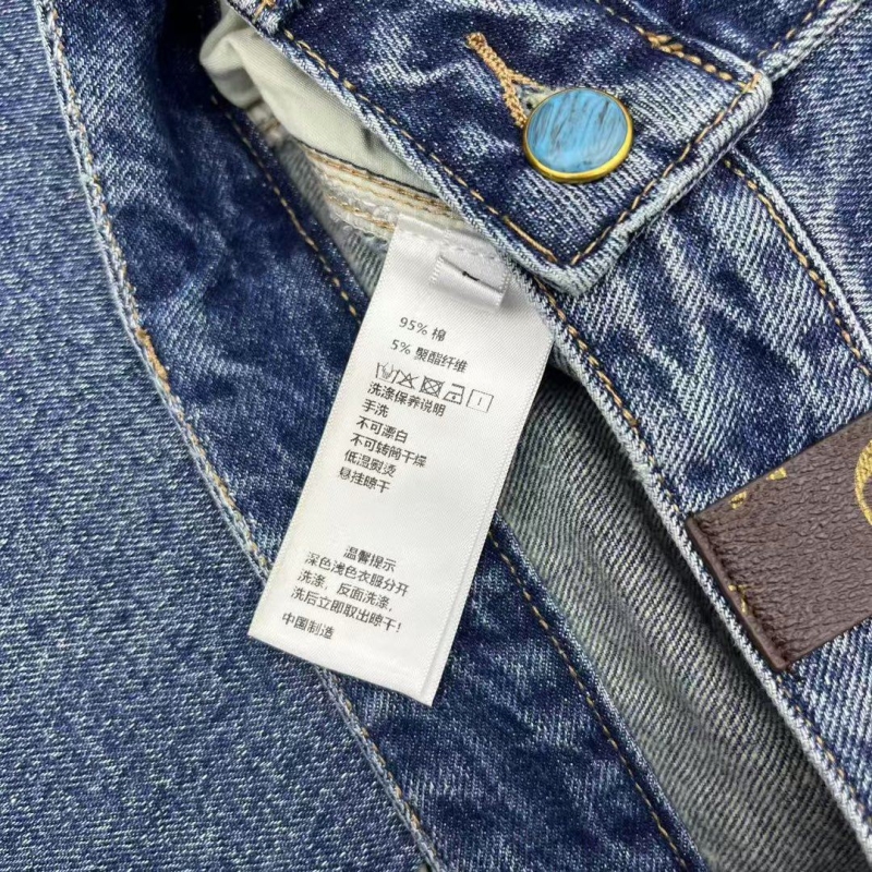 l0vis Vvtt0n jeans